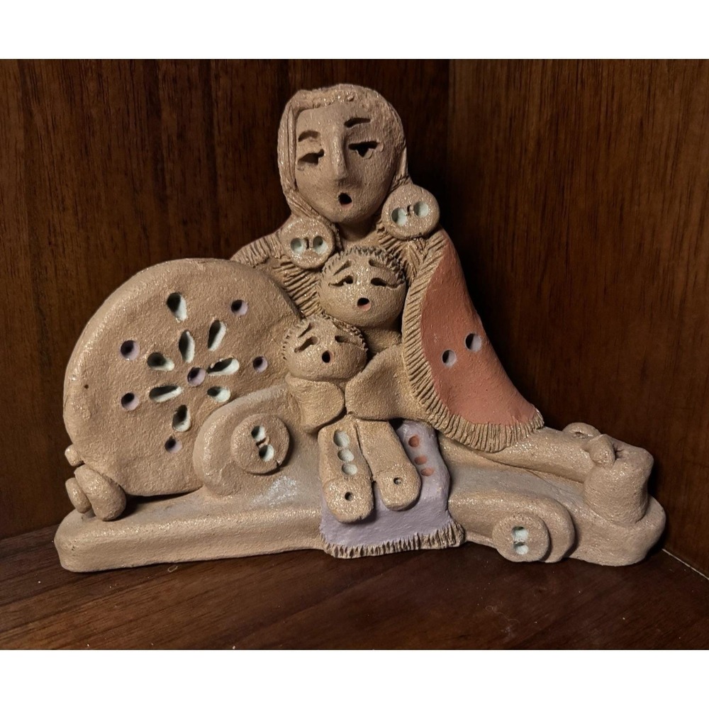 Navajo Storyteller Pottery Cheyenne Jim Diane Lynn Mother & 3 Babies 8.5"